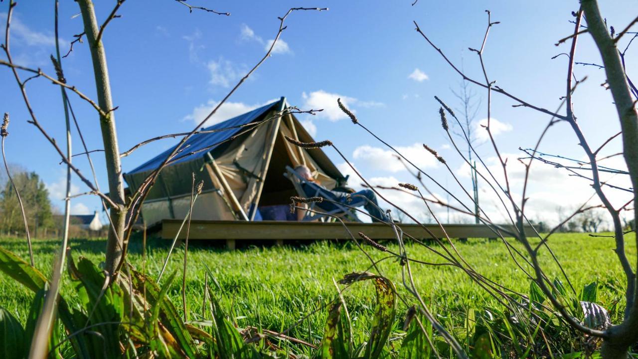 Camping A La Ferme - Hebergements Insolites Cerisy-la-Foret 外观 照片